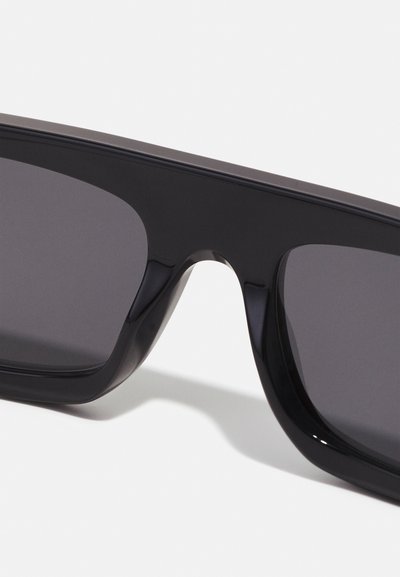 Gucci Aurinkolasit - black/grey