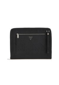 Borsa a pochette nera con zip, dotata di una superficie texturizzata, con un triangolo logo argentato e una tracolla per il trasporto.