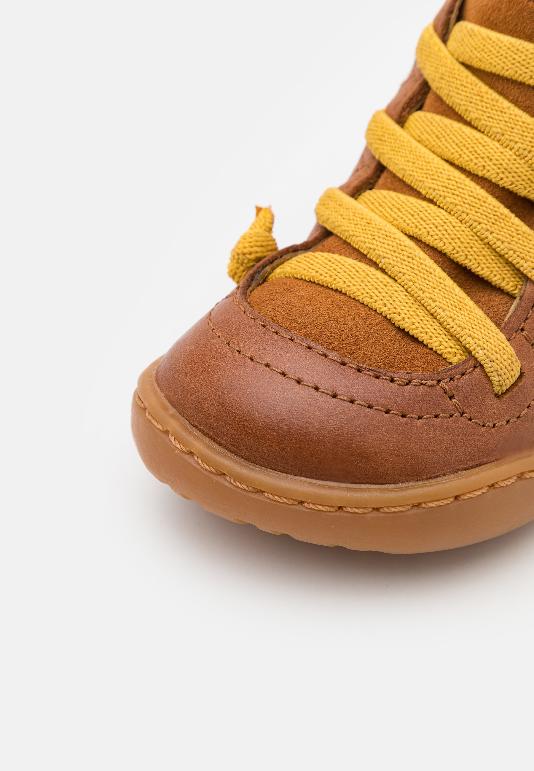 camper peu cami bleu