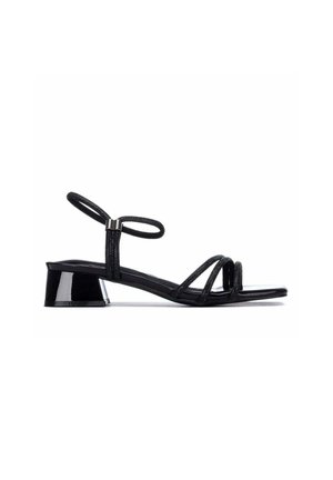 XTI, Sandalias - black