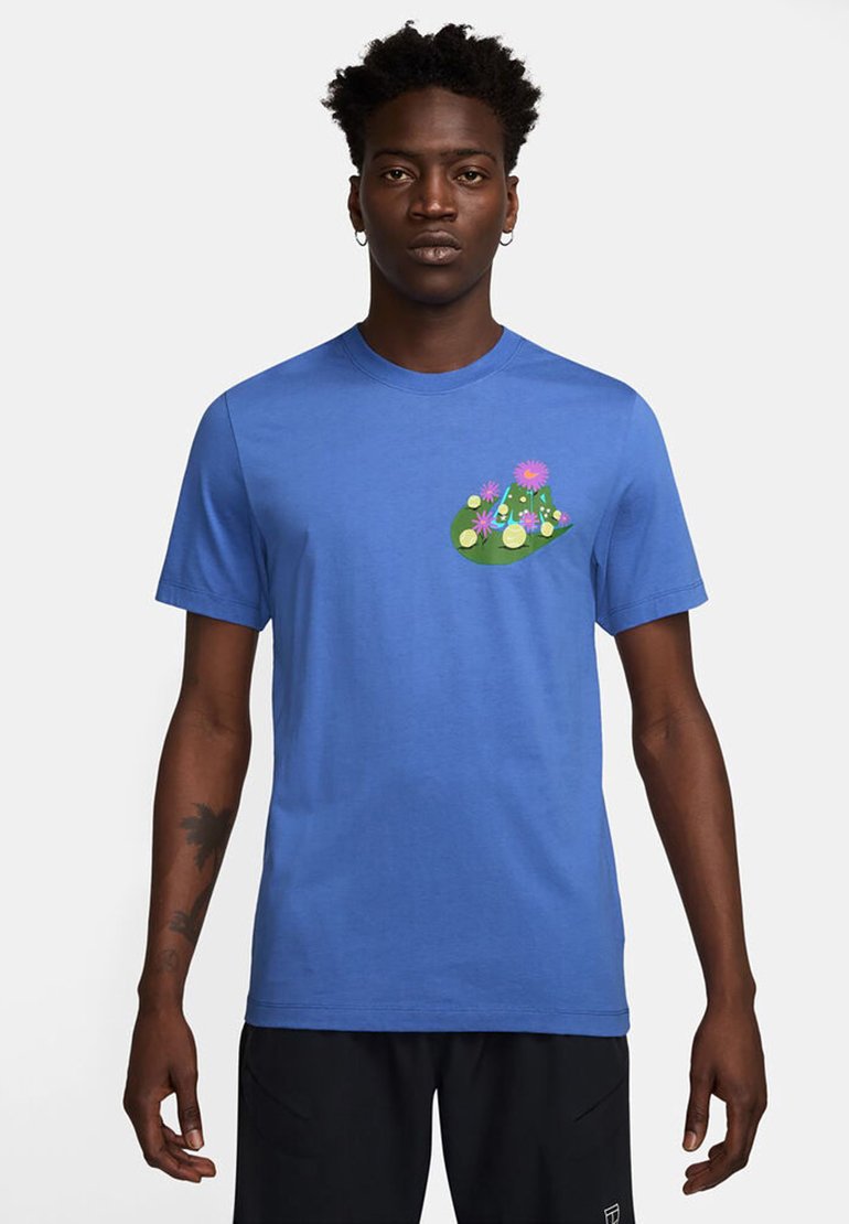 Nike Clothes Buntes Nike T Shirt Bekleidung Nike Essential T Shirt