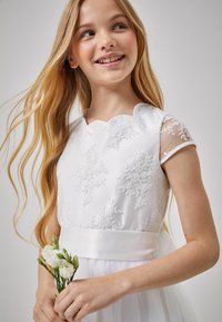 Lipsy REGULAR FIT - Cocktailkleid/festliches Kleid - ivory tulle
