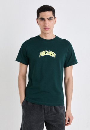 BOXY GRAPHIC TEE - Majica kratkih rukava s printom - bottle green
