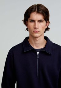 Scalpers Bluză de molton - dark blue