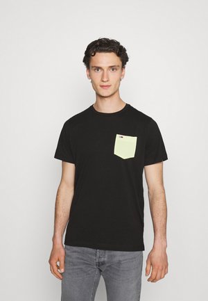 CONTRAST POCKET TEE - T-shirt con stampa - black