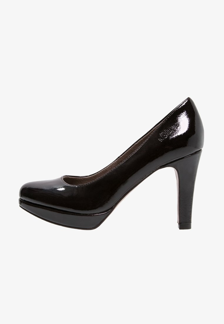 Escarpin à talon haut en cuir verni noir avec un bout arrondi, présentant une surface lisse, une semelle plateforme et un talon aiguille effilé.