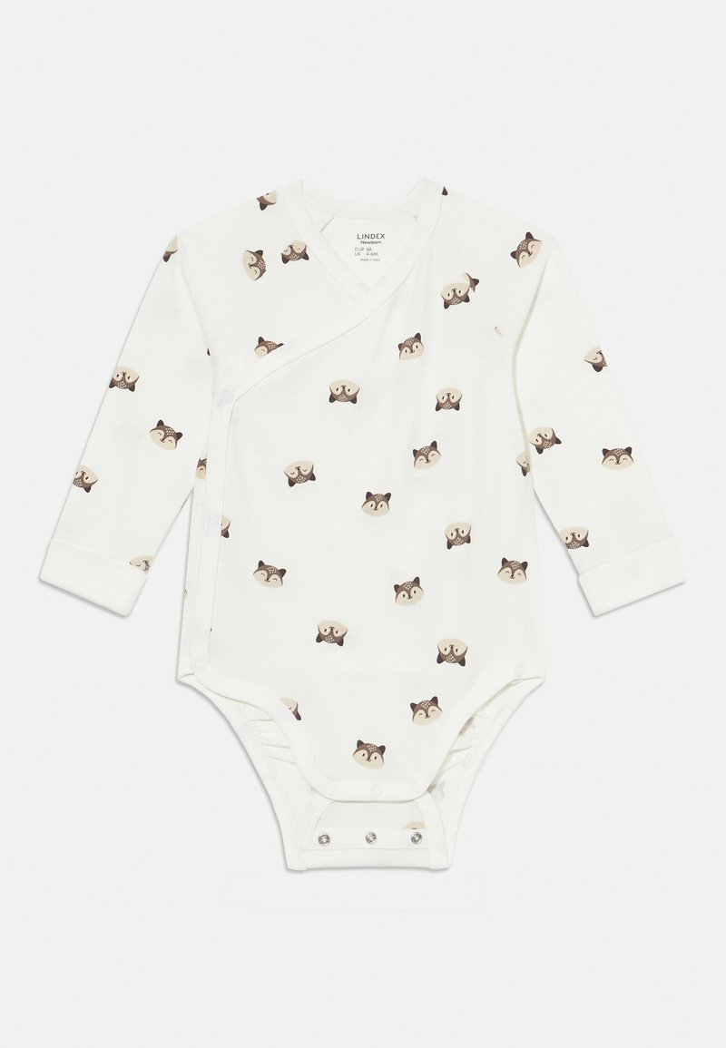 Body per neonati a maniche lunghe in cotone bianco con design avvolgente, caratterizzato da un motivo ripetuto di gufi cartoni animati in tonalità beige e marrone.