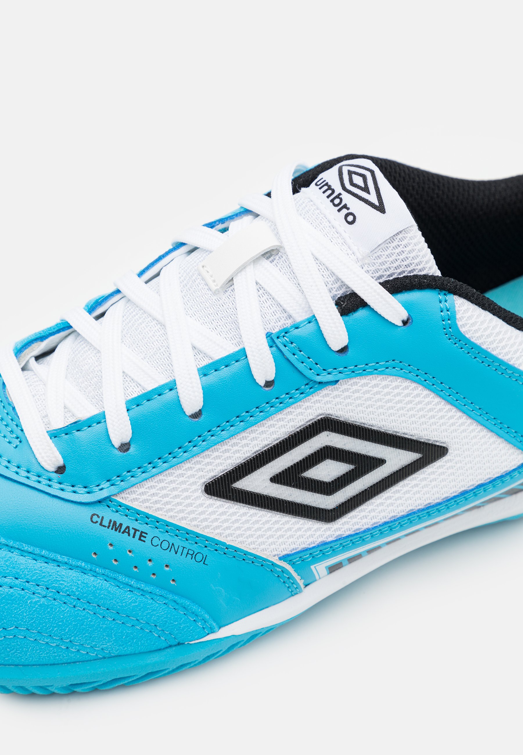 Umbro SALA II PRO - Zaalvoetbalschoenen - cyan blue/black/white/Lichtblauw  - Zalando.nl