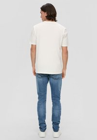 QS MID RISE - Jean slim - blau