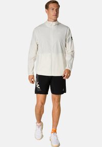 ASICS ICON  - Løbejakker - cream
