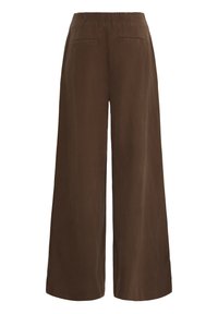 Pantaloni maro cu talie înaltă, cu croială largă și două buzunare aplicate la spate, dintr-un material neted și ușor.