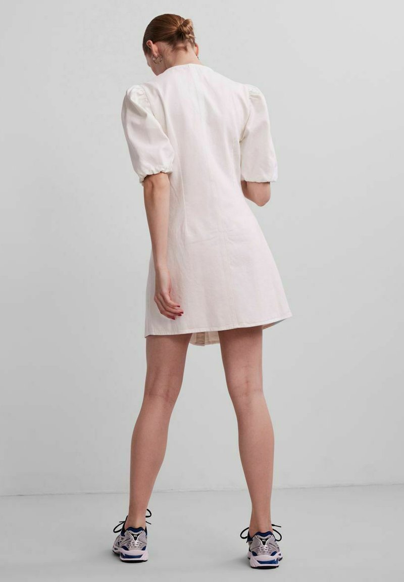 Damen Freizeitkleider | Pieces PCVISTA Freizeitkleid cloud dancer/offwhite - OL41612 Damen Freizeitkleider | Pieces PCVISTA Freizeitkleid cloud dancer/offwhite - OL41612