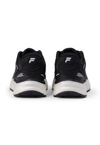 Fila POTAXIUM - Hardloopschoenen voor op de weg - black white