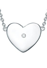 SIlvrigt hjärtformat hänge med en slät yta, med en ensam central diamantdetalj, hängande från en delikat kedja.
