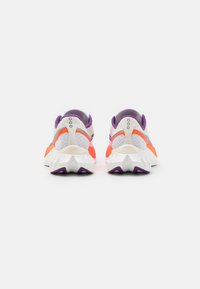 Saucony ENDORPHIN PRO 4 - Zapatillas running asfalto - white/violet