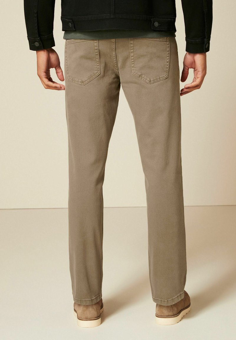 Next AUTHENTIC - Blugi conici - tan brown