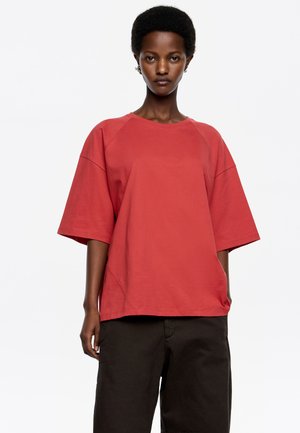 Camiseta básica - rojo