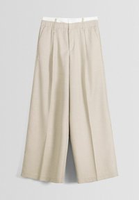 Bershka Pantalones - camel