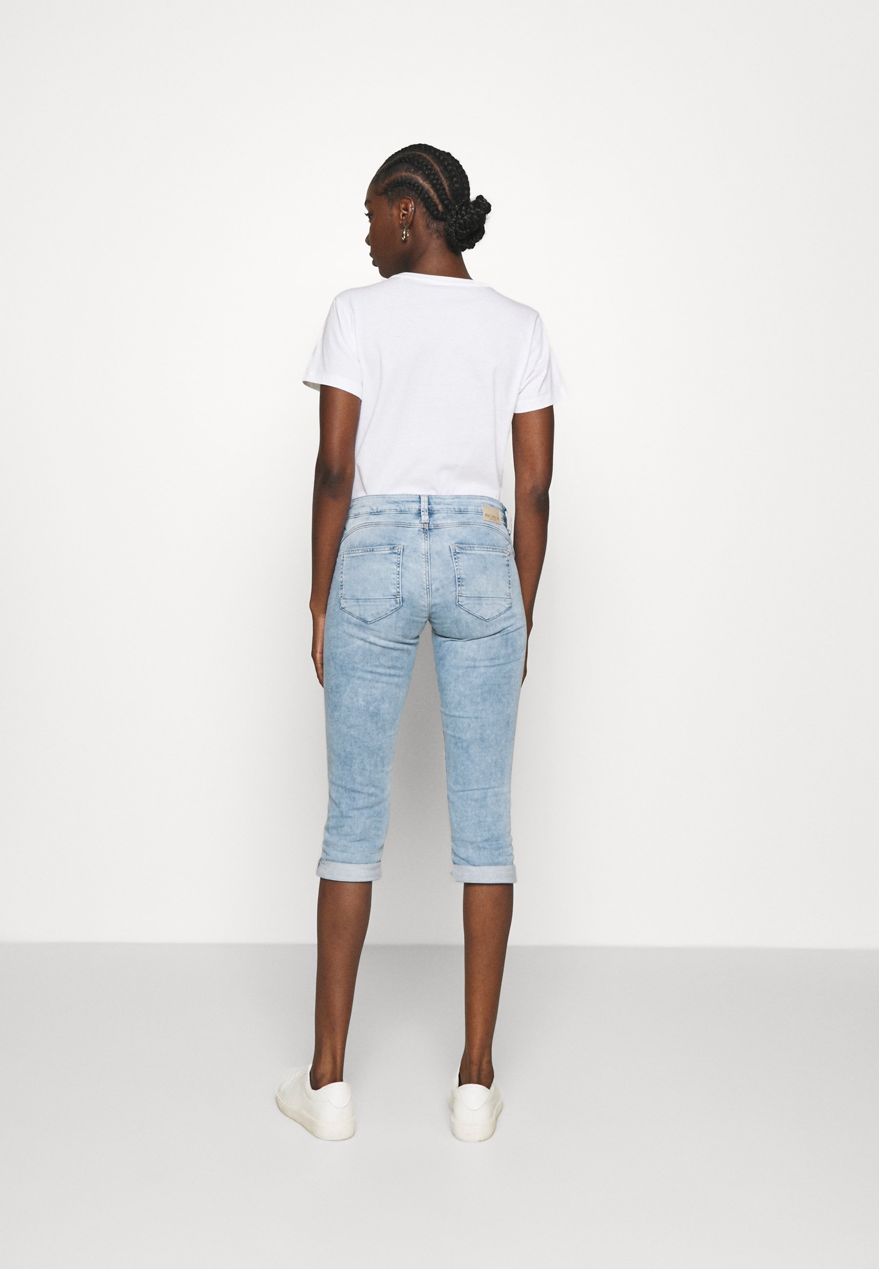 Mavi ALMA - Džinsiniai šortai - light blue denim/šviesiai mėlyno džinso -  Zalando.lt