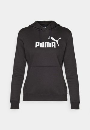 Črna kapuca iz mehkega blaga, ki ima sprednji žep, kapuco z vrvico in velik bel logotip "PUMA" z silhueto pum.