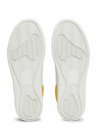 Tommy Jeans RETRO BASKET - Sneaker low - warm yellow