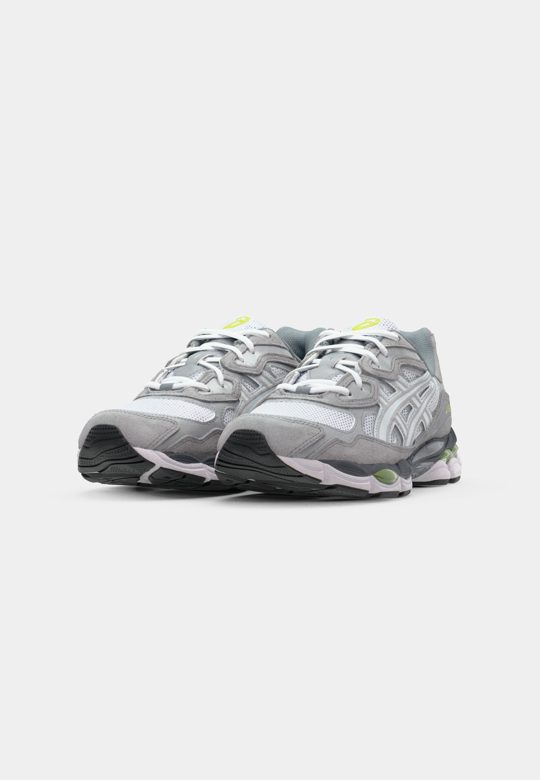 ASICS SportStyle GEL NYC UNISEX - Sneakers low - white/glacier
