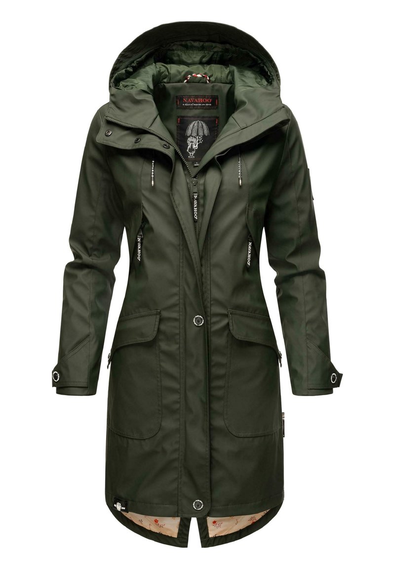 Imperméable long vert foncé avec capuche, fermeture éclair à l'avant, poches à rabat boutonnées, poignets ajustables et doublure intérieure florale.