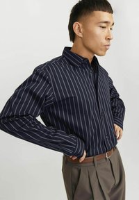 Jack & Jones PREMIUM JPRBLABUSHWICK STANLEY - Srajca - naval academy