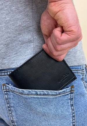 Gusti Leder JÖRG - Wallet - schwarz