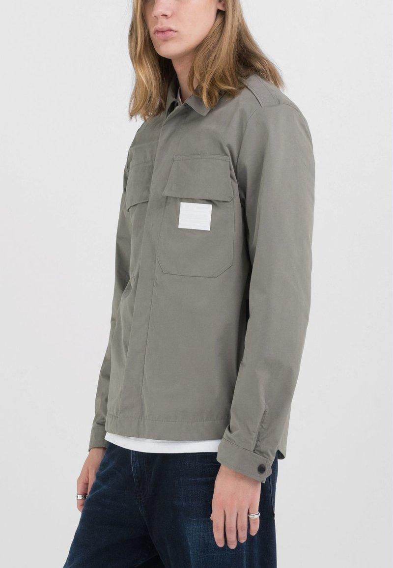 Replay Leichte Jacke grey military/beige