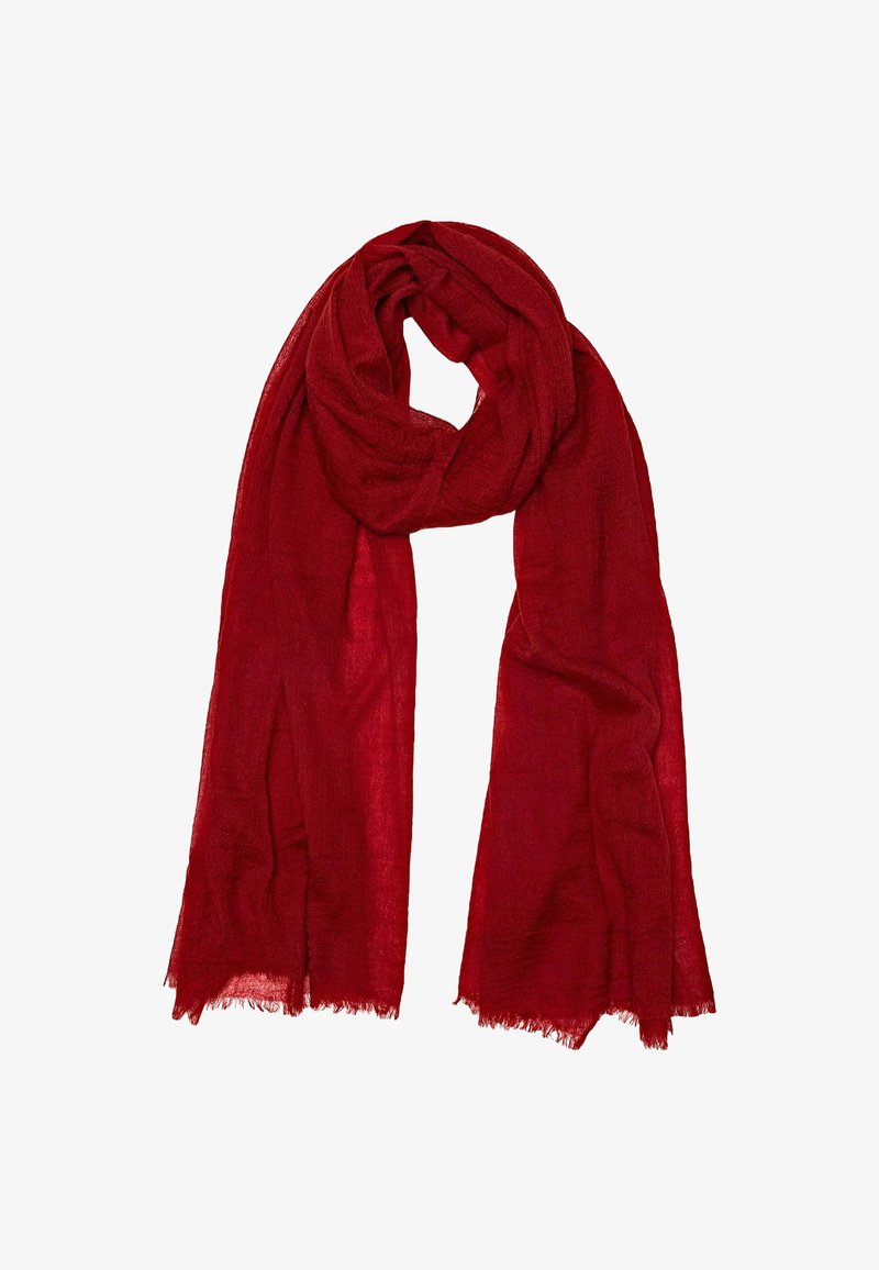Écharpe légère rouge profond avec une texture douce et légèrement transparente, repliée lâchement avec une boucle en haut.