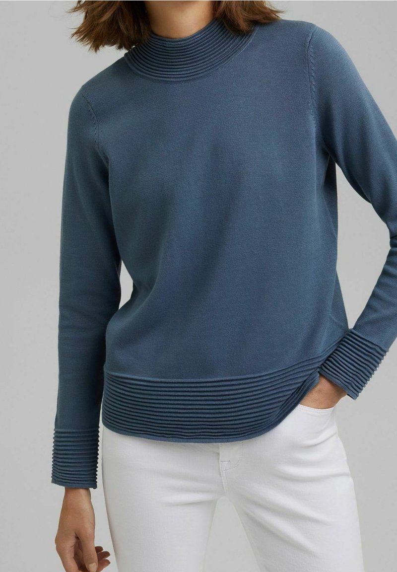 Esprit Pullover - white