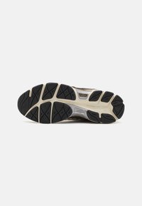 ASICS SportStyle GEL NYC UNISEX - Tossud - cream