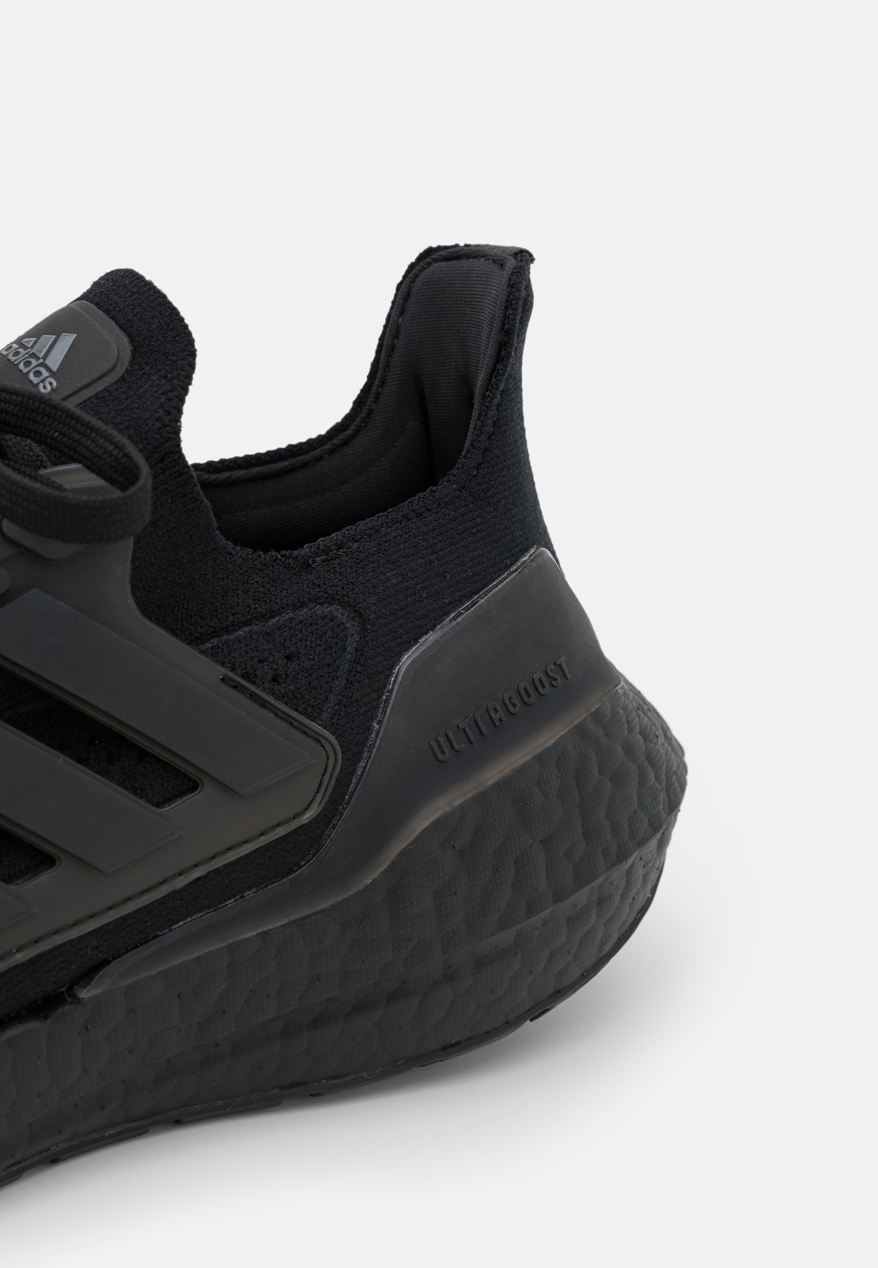 adidas Performance ULTRABOOST 21 UNISEX - Neutral running shoes - core  black/black - Zalando.ie