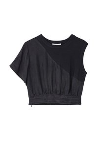 Zwarte cropped top met een asymmetrisch ontwerp, voorzien van één korte mouw, een gestructureerde stof aan de ene kant en een gladde brei aan de andere kant.