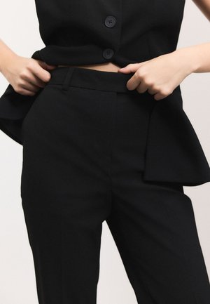 Next, Pantaloni - black