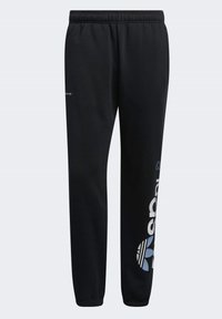 Pantalones de chándal negros con cintura elástica, textura suave, piernas rectas, que presentan un gran logo impreso en azul y blanco en el lado izquierdo.