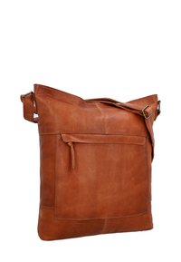 Braune Lederschultertasche mit einer weichen Textur, ausgestattet mit einer vorderen Tasche mit Reißverschluss und einem verstellbaren Schultergurt für einen bequemen Tragekomfort.