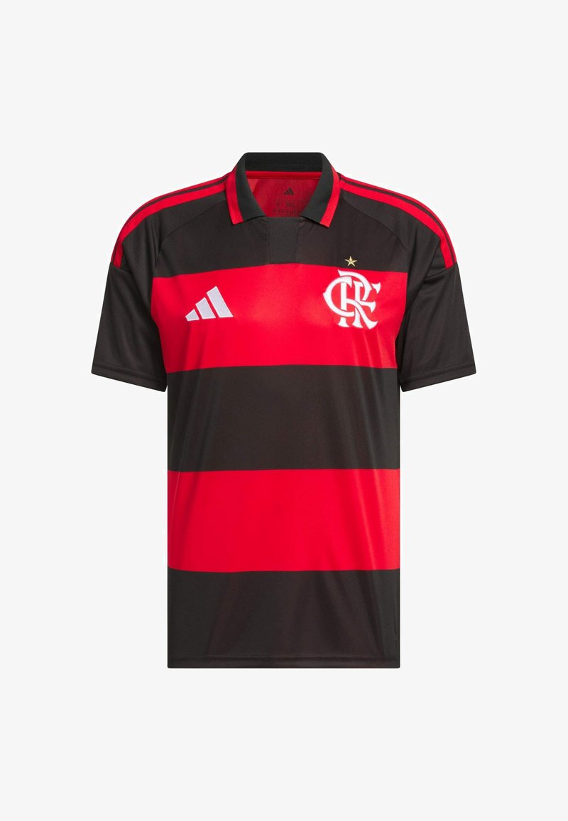 Maillot de football rayé rouge et noir avec col, logo Adidas sur le côté droit de la poitrine et emblème blanc "CRF" avec étoile dorée sur le côté gauche de la poitrine.