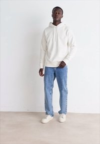 Calvin Klein Jeans BADGE HOODIE - Felpa - ivory