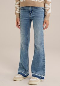 WE Fashion BLUE RIDGE - Tiesaus kirpimo džinsai - blue