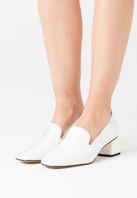 Högl Tacones - off-white
