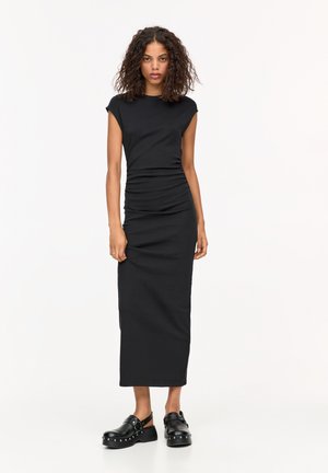 GATHERED - MIDI - Denné šaty - black