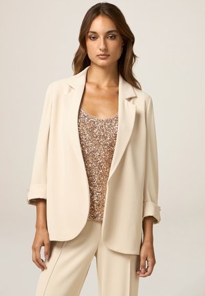 DESTRUTTURATO - Blejzr - beige