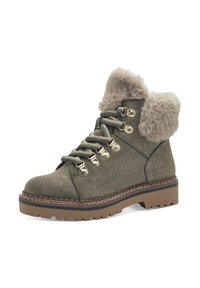 Brune semskede ankelstøvlett med faux fur mansjett, gullfargede hull og tykk gummisåle. Har snøringssystem og beige stingdetaljer.