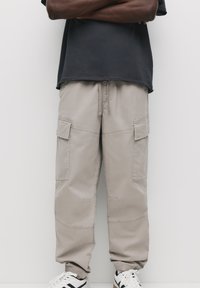 JOGGER - Pantalon cargo - grey