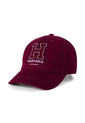 Bordowa czapka bejsbolowa z wypukłym haftowanym logo "H" oraz napisem "HARVARD UNIVERSITY". Posiada zakrzywiony daszek i regulowany pasek.