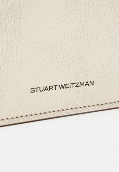 Stuart Weitzman MILAN LOVELETTER - Clutch - light gold-coloured