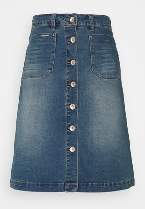 Ein dunkelblauer Jeansrock mit durchgehender Knopfleiste, zwei Seitentaschen und einem leicht ausgestellten A-Linien-Design mit leichter Abnutzung.