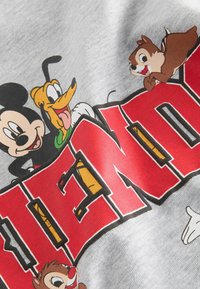 Next MICKEY FRIENDS SHORT SLEEVE - REGULAR FIT - Triko s potiskem - grey